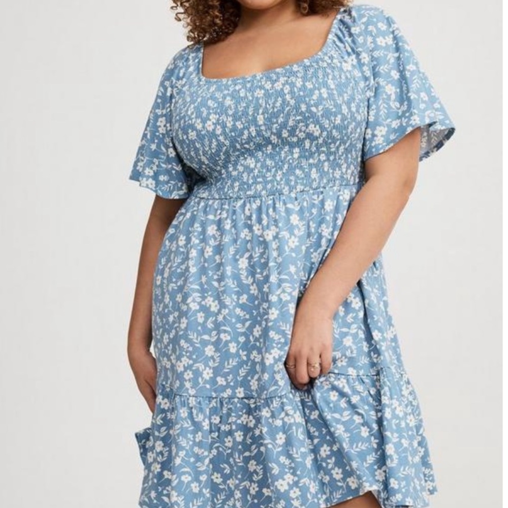 NWT Skater Mini Dress Torrid Floral Size 4 (US26)